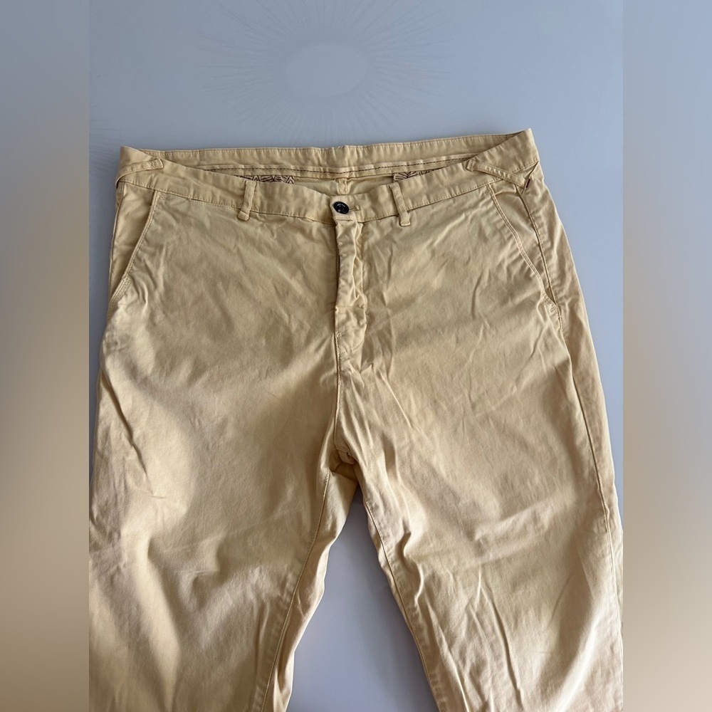 Zara Classic Chinos for Men - Picture 3 of 5